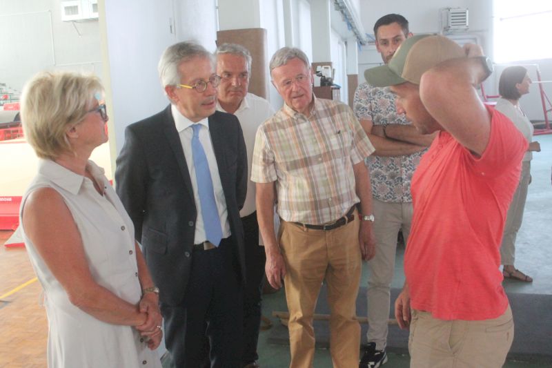Visite Reconstruction Et D veloppement De Montceau Le Pr fet Adh re Visite Reconstruction Et D veloppement De Montceau Le Pr fet Adh re